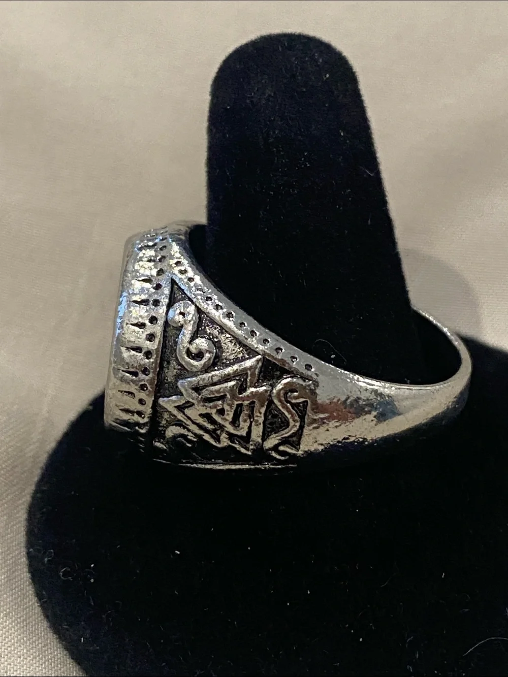 Sterling-Look Viking Valknut Signet Ring - Black Silver Tone. Size 14